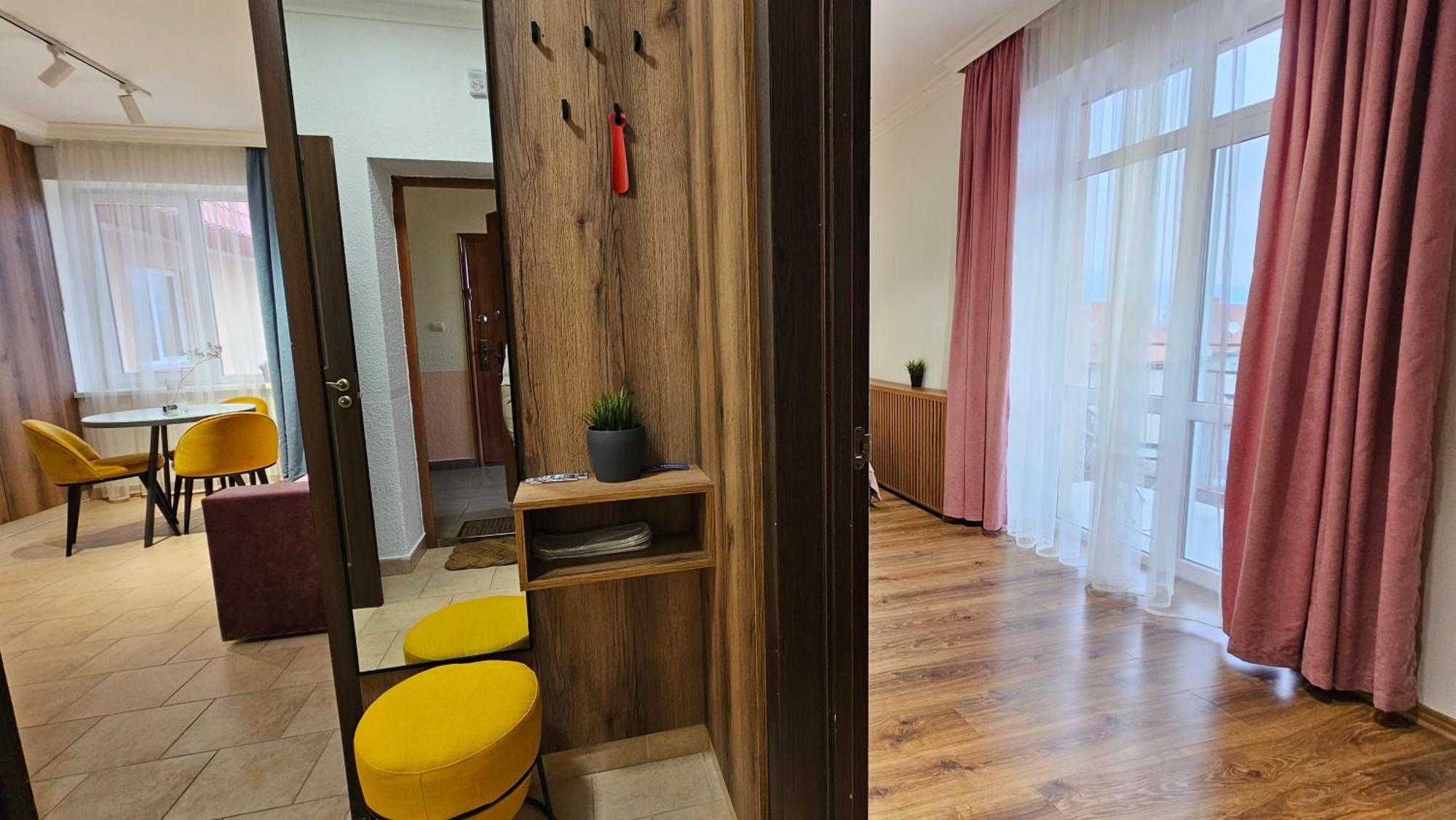 Green Apartment Mukačevo Esterno foto
